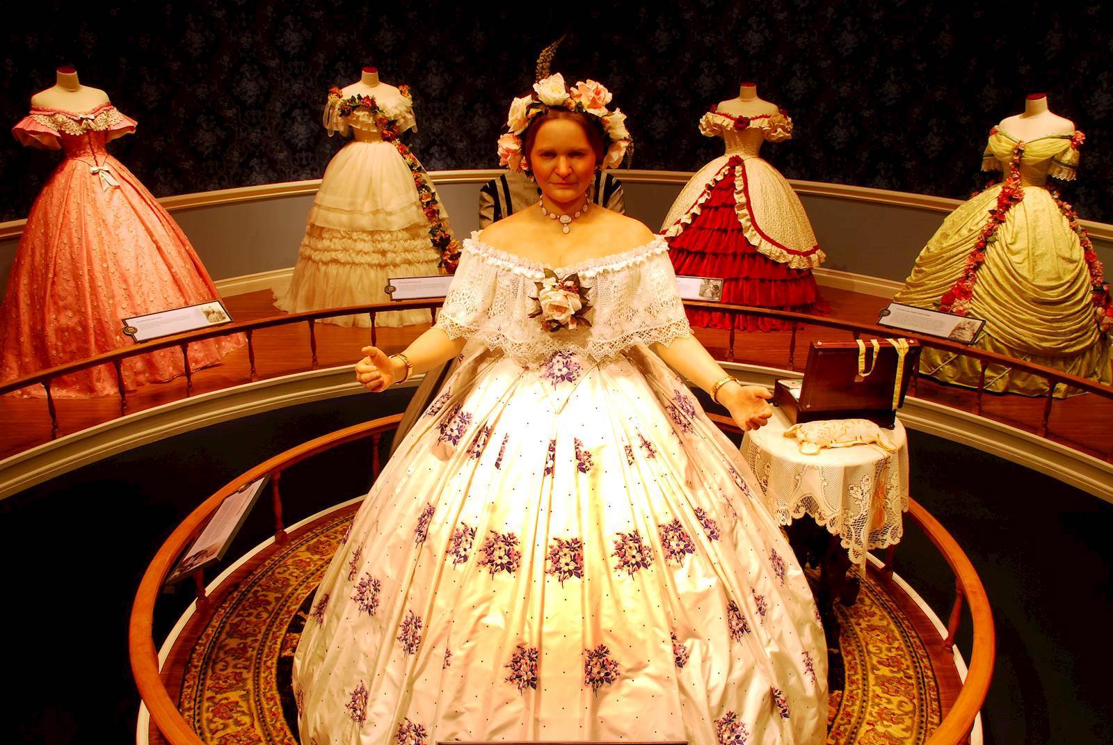 Mary Todd Lincoln Dresses shown in Museum.