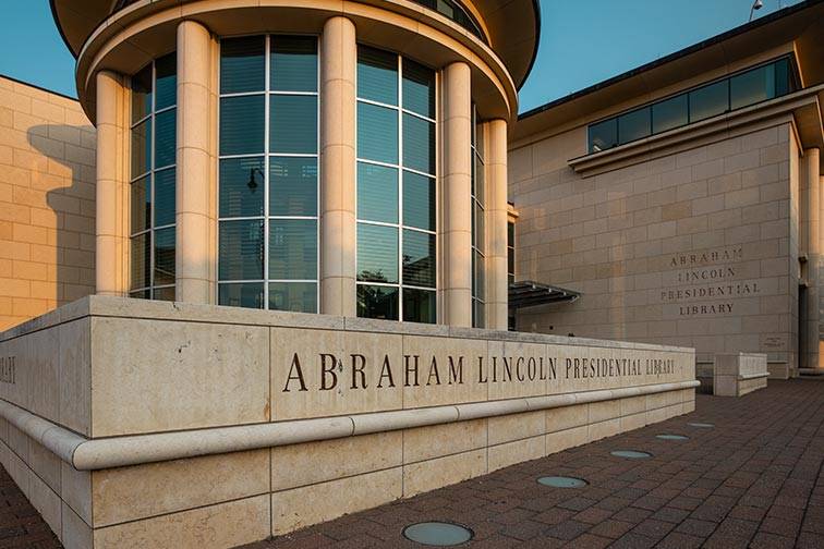 Front entrance of the Abraham Lincoln Presidential Library