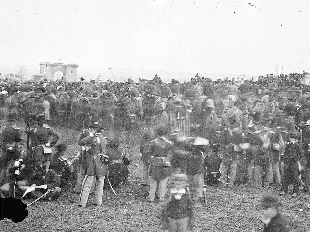Crowd at Gettysburg dedication ceremony